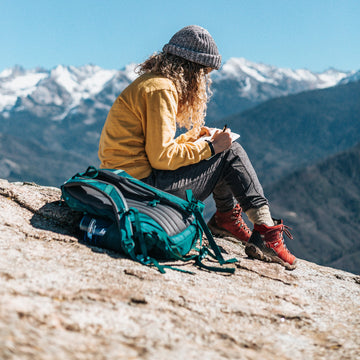 The Connection Between Gratitude Journaling and Genuine Happiness